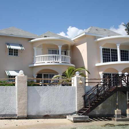 Triplets On The Bay Villa Montego Bay Eksteriør bilde